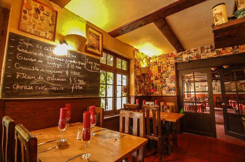 Hotel La Petite France San José de Maipo