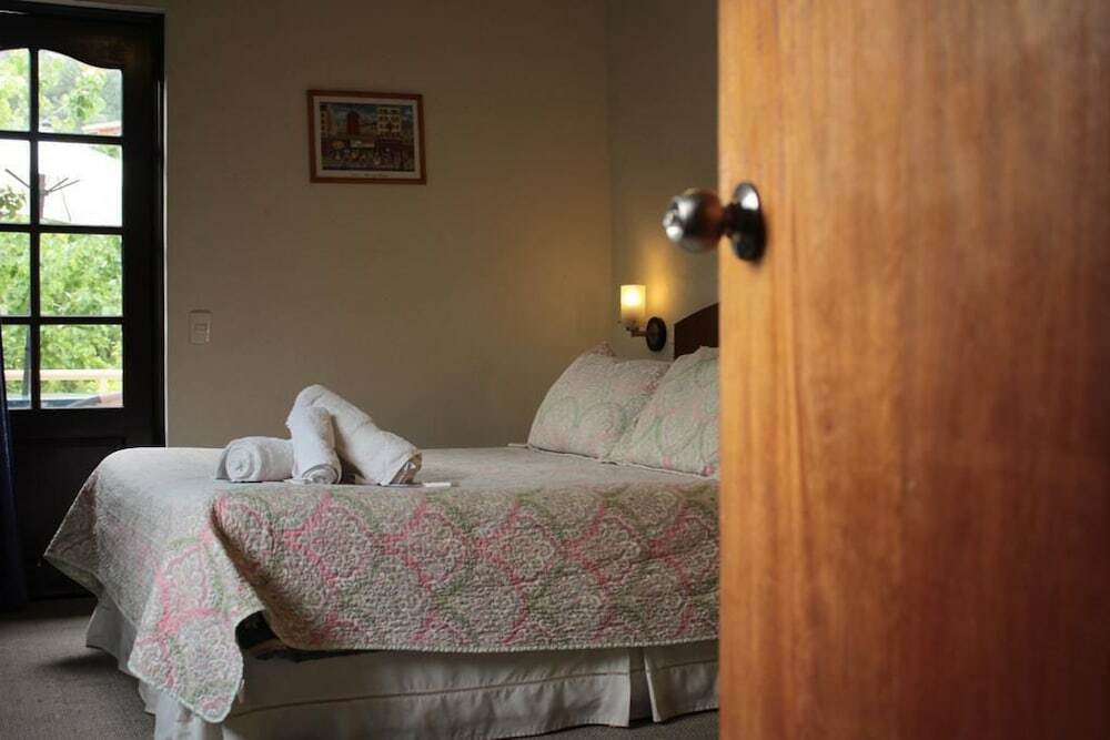 Hotel La Petite France San José de Maipo